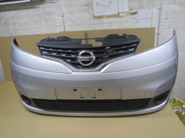 【個人宅配送不可】日産 NV200バネット M20 H21年式 ■フロントバンパー【カラー/K23シルバー】ジャンク品 中古 ★213352拍卖