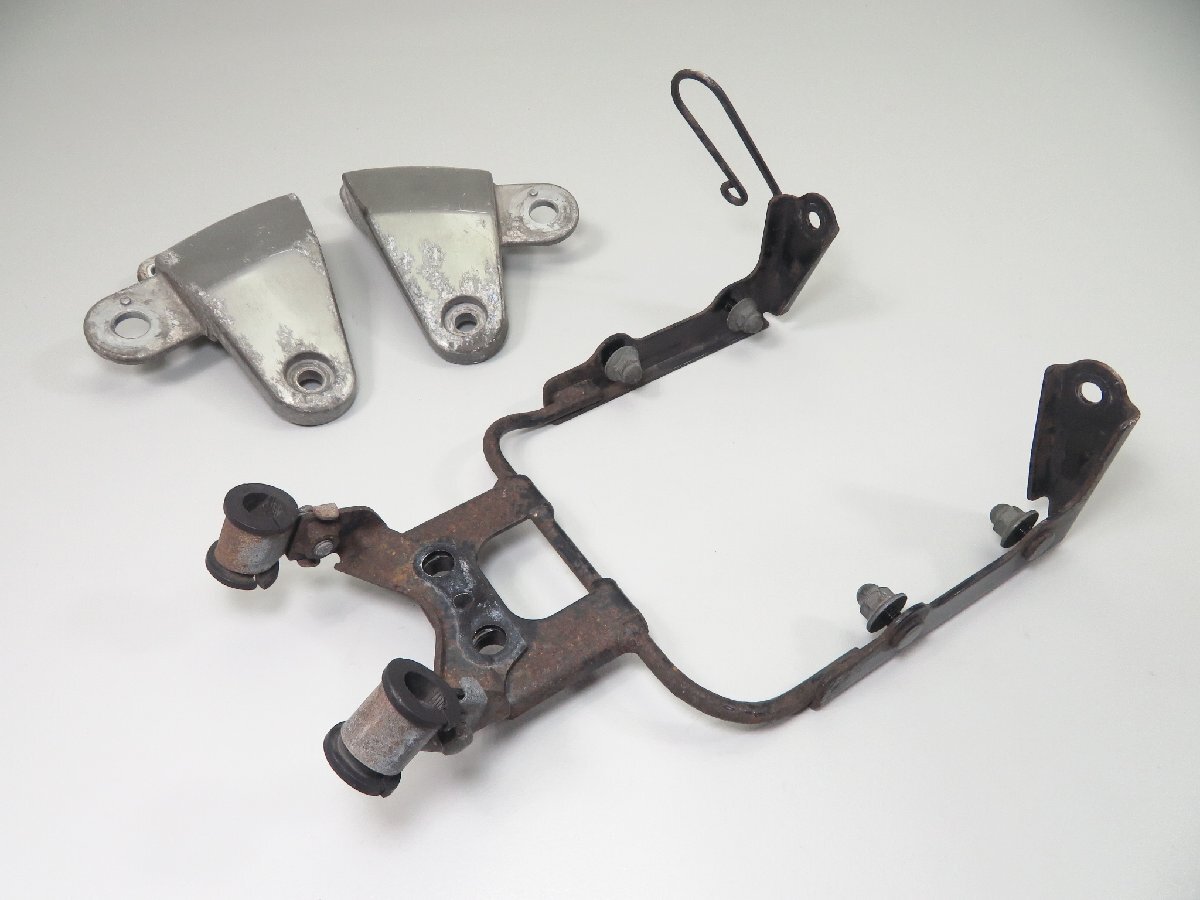 XJR1300/RP01J 純正 ヘッドライトステー 検 ノーマル カスタム レストア 2 XJR1200/4KG/RP03J ウインカー拍卖