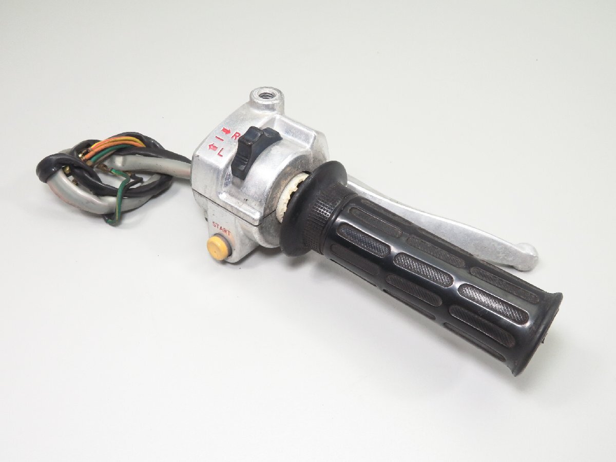 ②スーパーカブ50カスタム/C50 純正 右側 ハンドルスイッチ/スロットル レバー 検 ノーマル カスタム 1 AA01 C70 C90 HA02 右 ウインカー拍卖