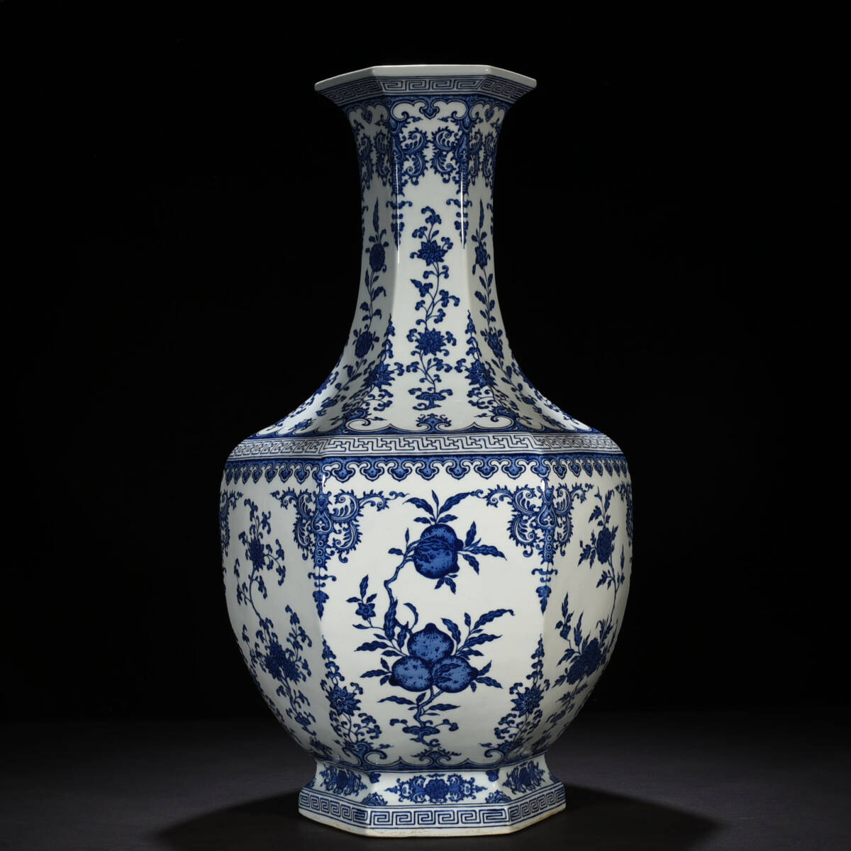 清時代 青花 折枝花果紋六方大瓶 花瓶 古玩 骨董 美術品 骨董品 時代物 古美術 唐物拍卖