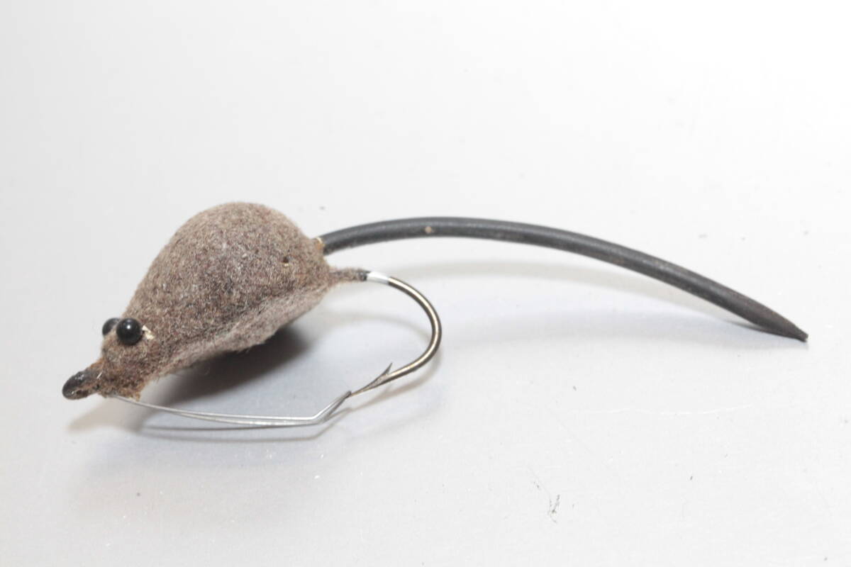 オールド ウェーバー マウス Weber Mouse フライロッドルアー ファーフィニッシュ ヘドン メドウマウス サウスベンド クリークチャブ拍卖