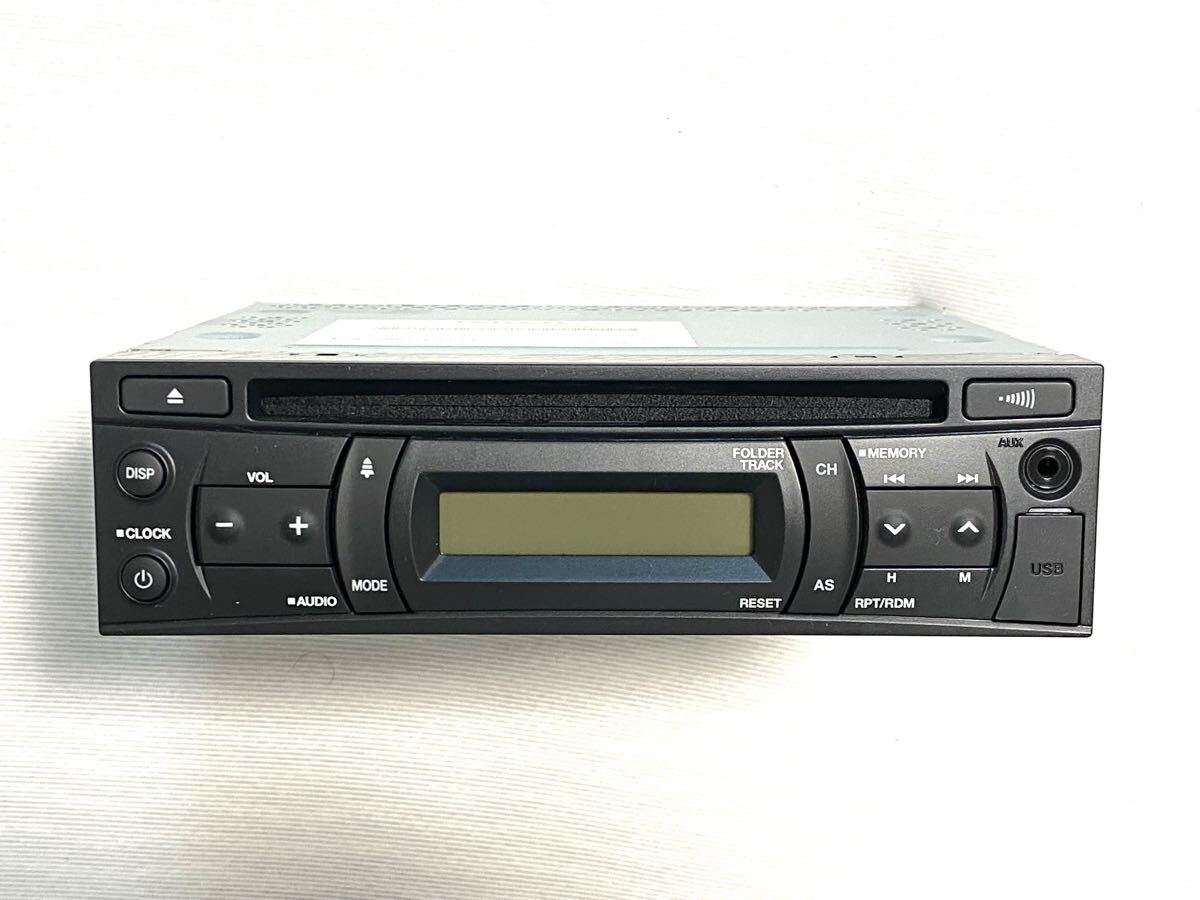 新車外し ギガ 純正 PI-3643 日野いすゞ日産UD三菱ふそう共通 トラック 24V CD AM FM USB AUX アルコール消毒済 送料無料拍卖