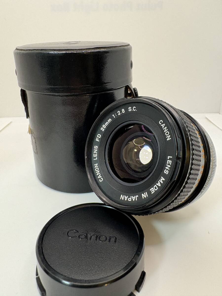 【良品 】 キヤノン Canon LENS FD 28mm 1:2.8 S.C. 単焦点 オールドレンズ 動作確認済み レンズボックス付き拍卖