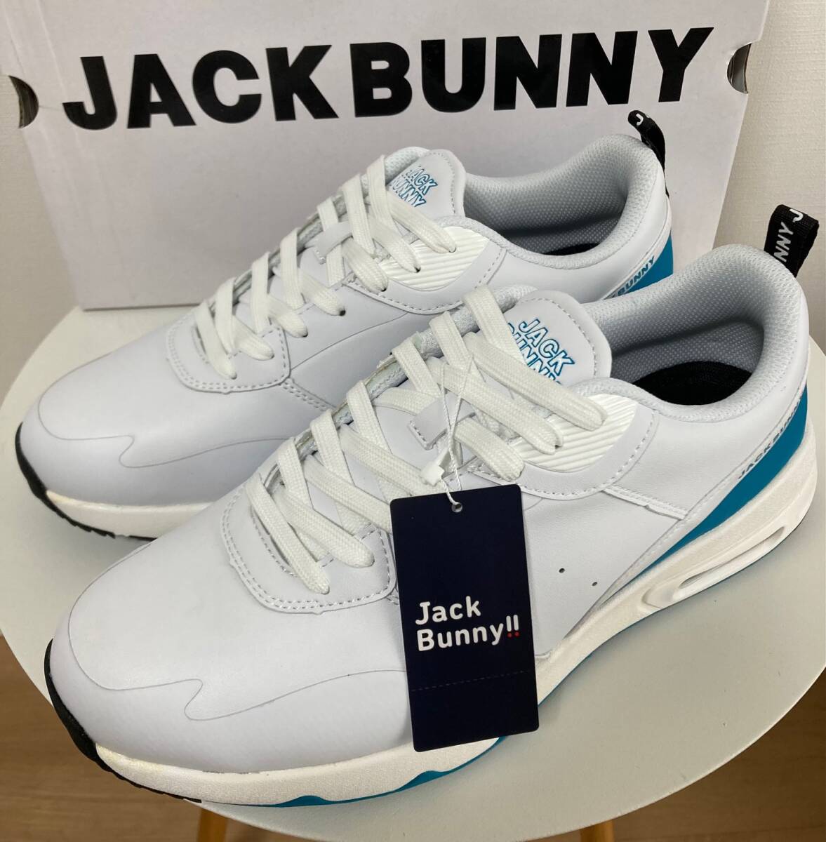 新品 パーリーゲイツ ジャックバニー AIR SOLEシューズ 白ターコイズ 26.5cm PEARLY GATES JACK BUNNY 柔軟性 剛性 22000拍卖