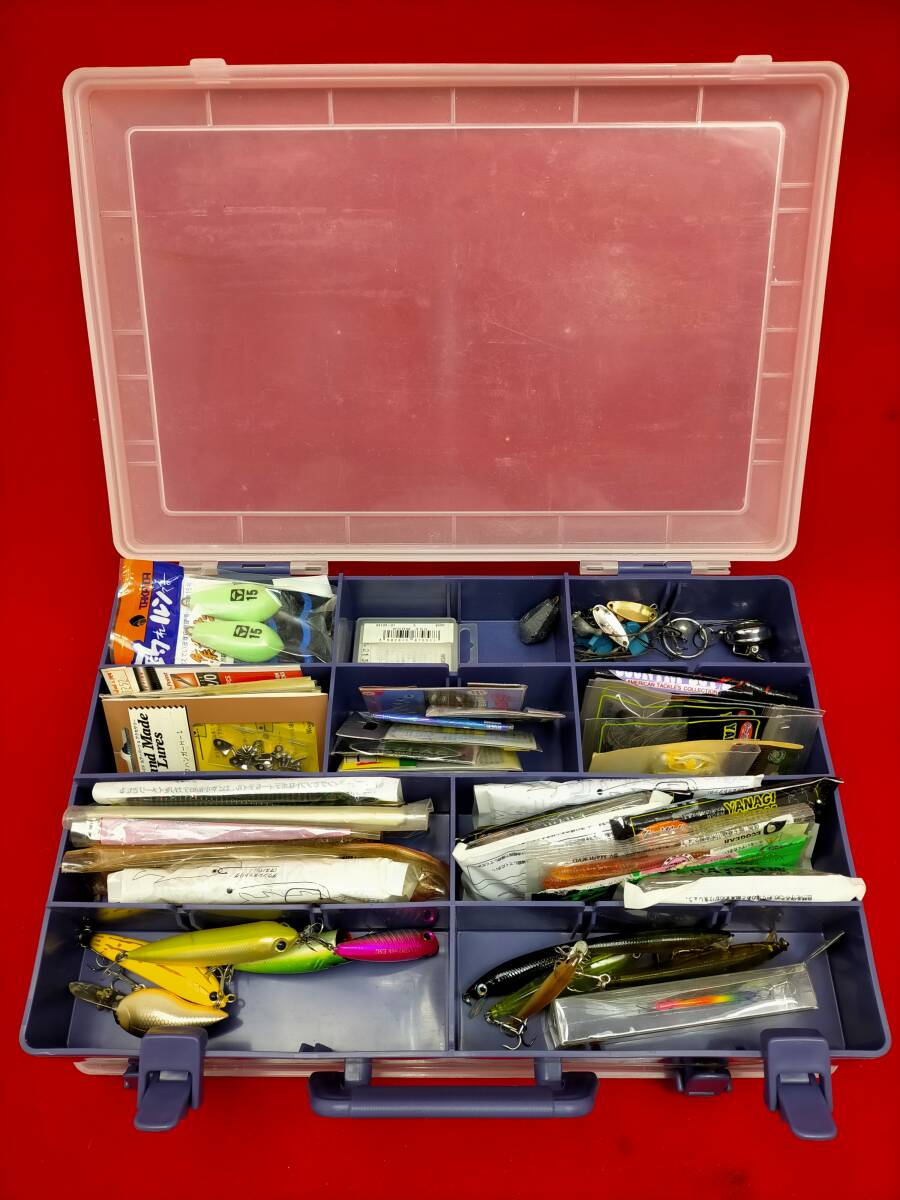 釣り具 釣り道具 大量 まとめて セット ワーム エギ 仕掛け 針・ケース等 現状品・拍卖