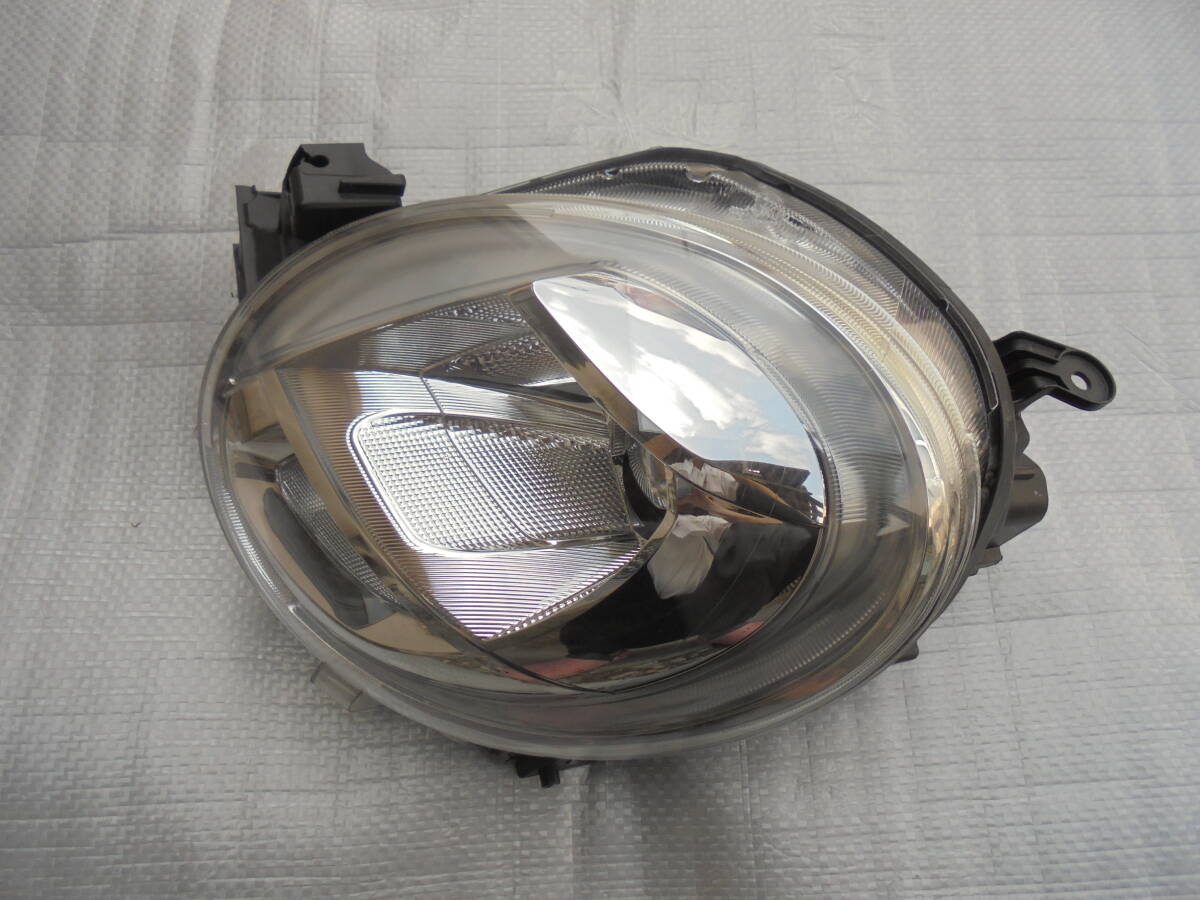 キャスト LA250S.LA260S 純正 左ヘッドライト KOITO 100-69020  A324拍卖