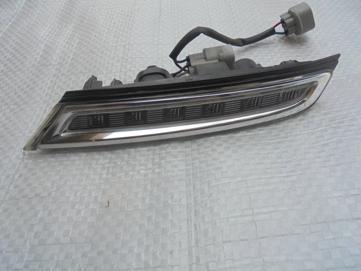 キャスト スポーツ系 LA250S 純正 左デイライト KOITO 278-69020  A326拍卖