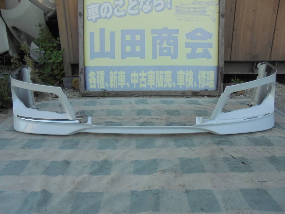 エスクァイア ZRR80G.ZRR85G.ZWR80G 前期 純正 フロントスポイラー 08154-28460 ☆送料格安 ☆要確認   7674拍卖