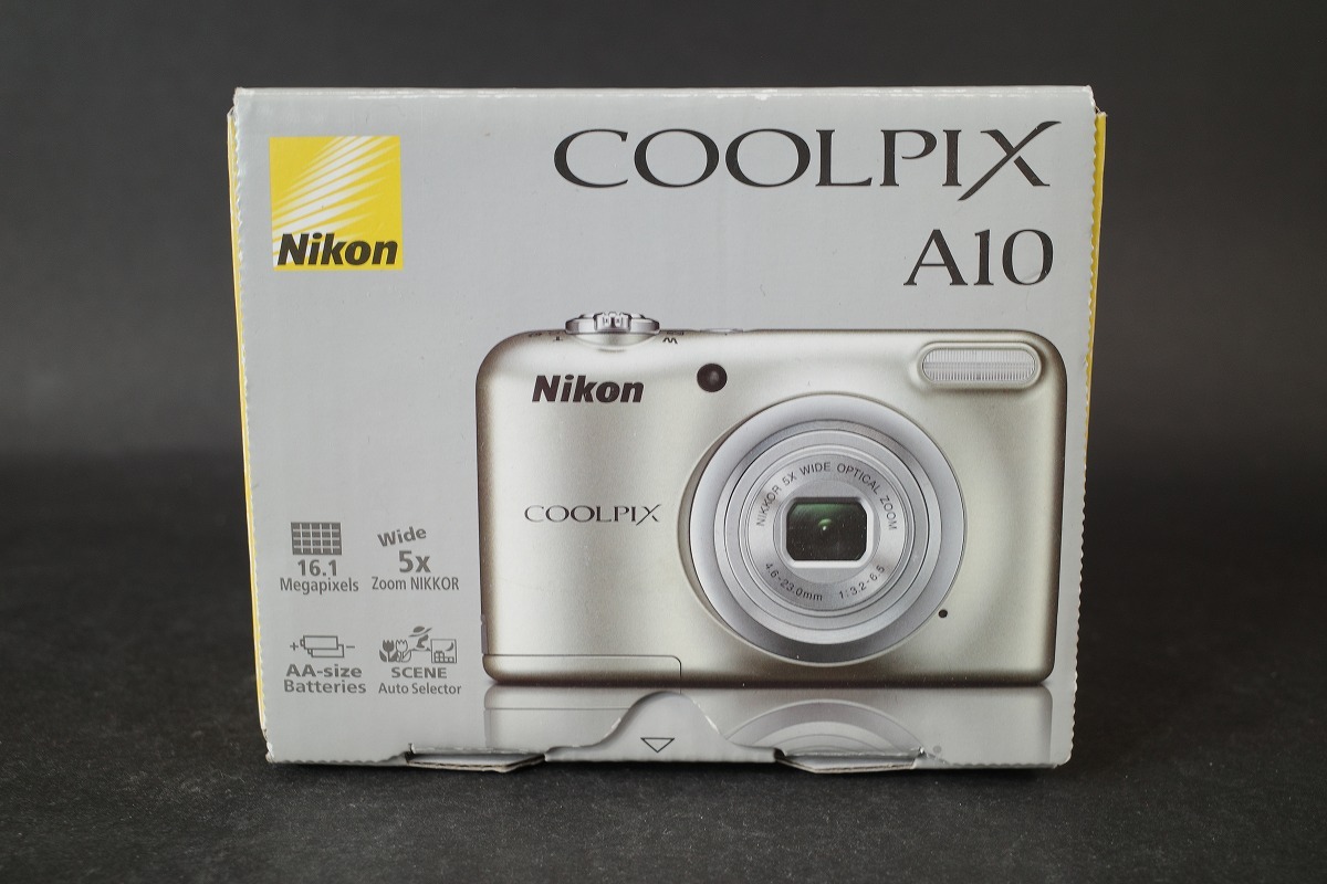NIKON COOLPIX A100 ニコン コンパクトデジタルカメラ シルバー 箱 付属品拍卖