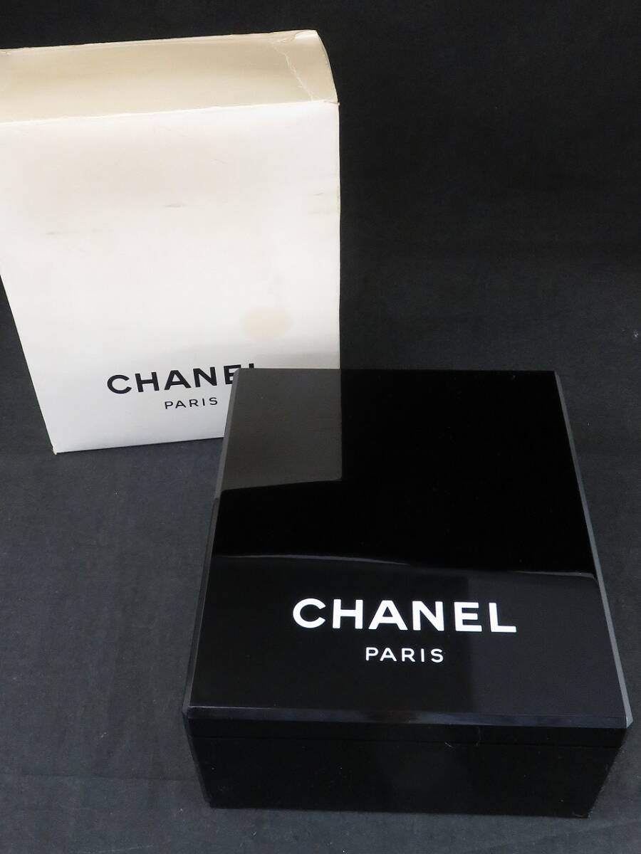 未使用 CHANEL シャネル ミラー付き メイクボックス アクセサリーボックス拍卖