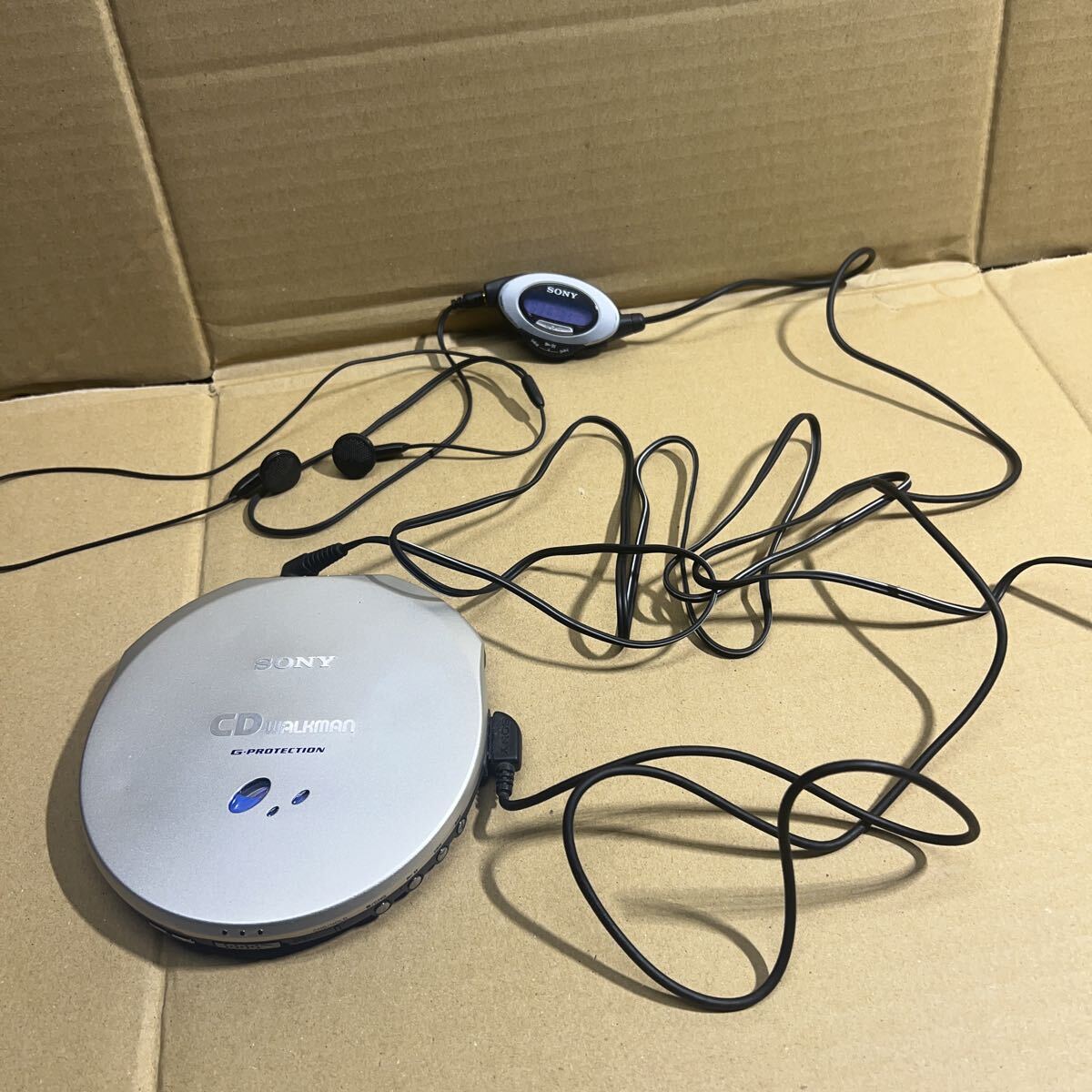 92 レタパ600円発送 中古 SONY D-E990 CDプレーヤー ソニー CDウォークマン CD WALKMAN Portable CD Player拍卖