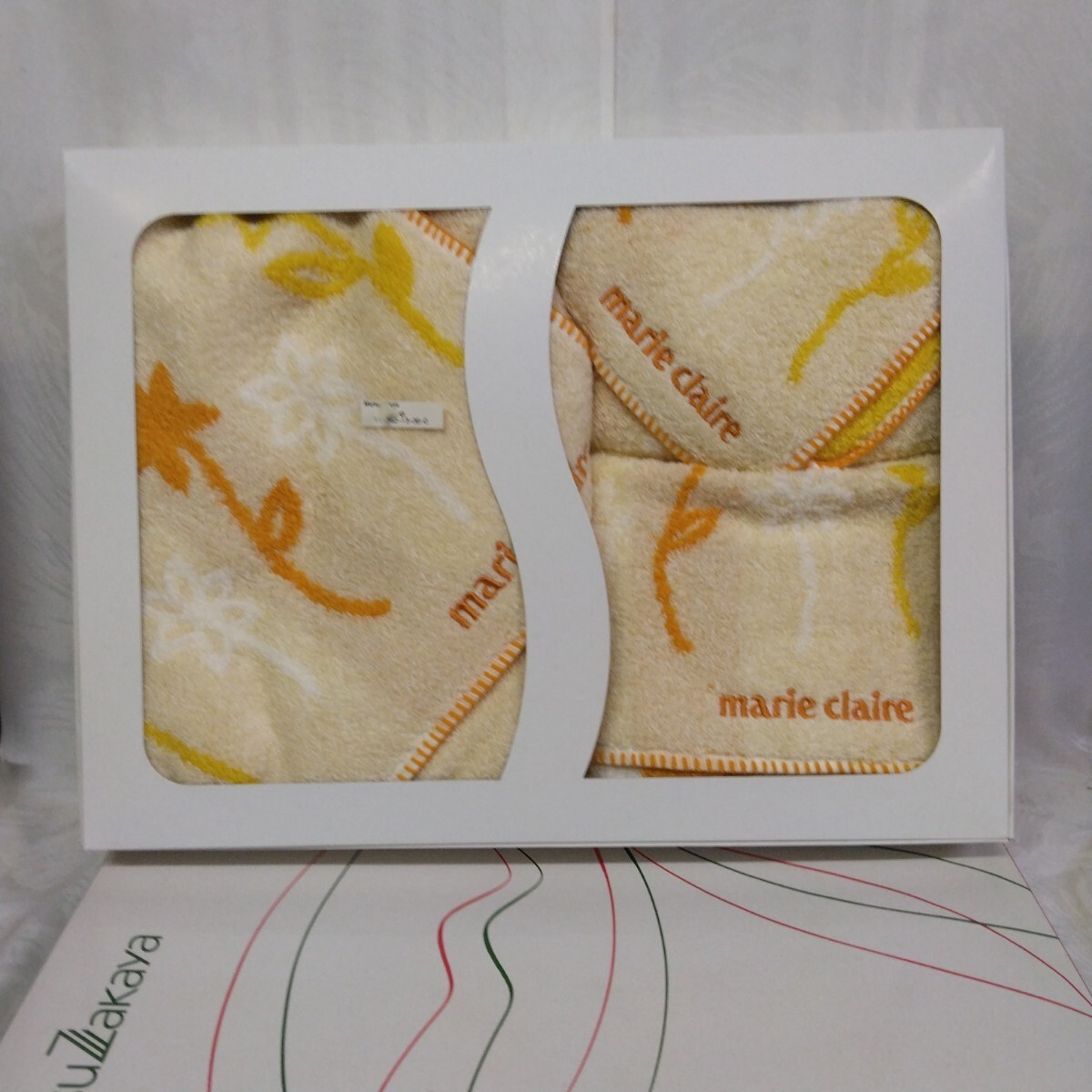 美品【marie claire マリークレイル】タオルセット バスタオル フェイスタオル 綿100% 箱付拍卖