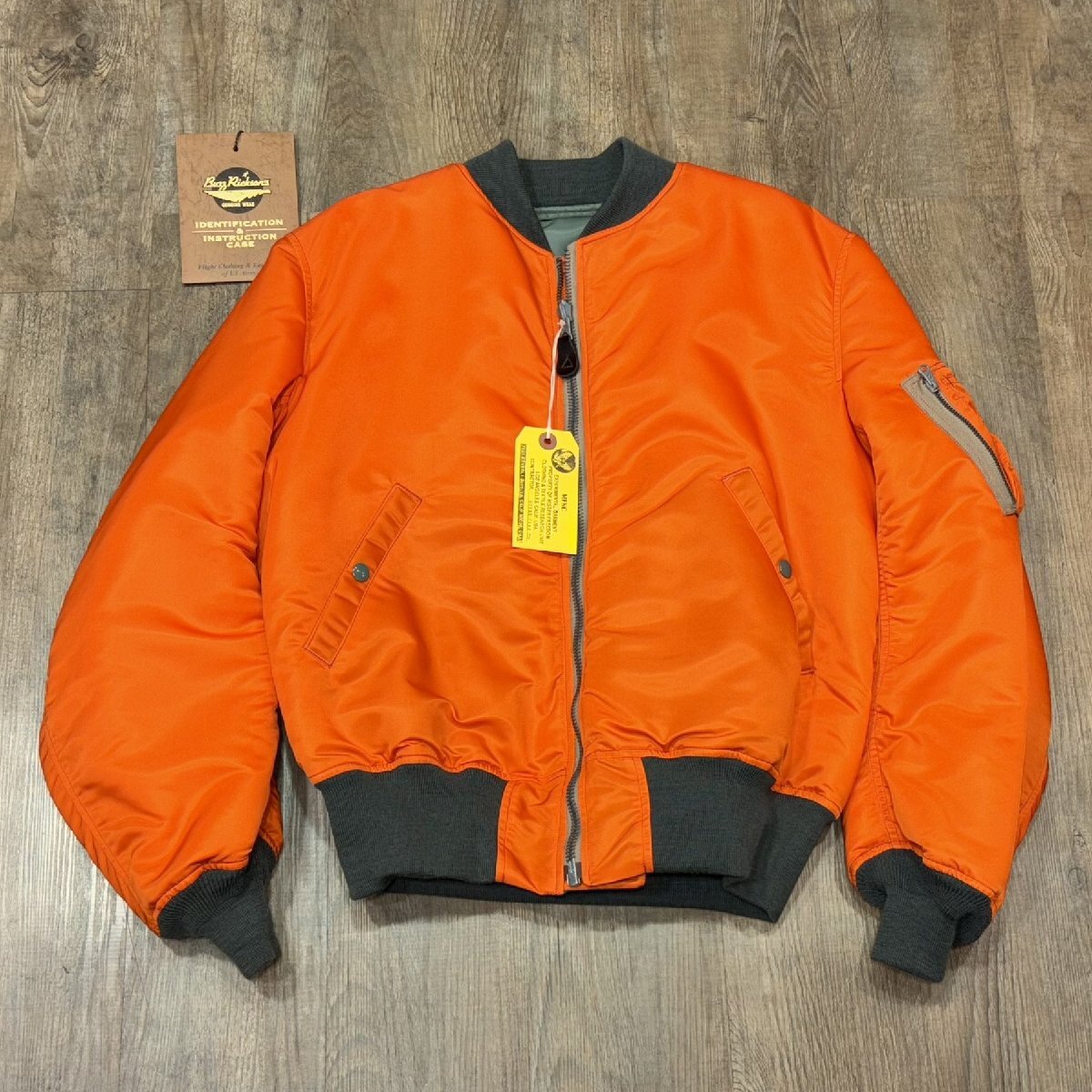 M.F×バズリクソンズ MA-1 フライトジャケット 逆リバーシブル仕様 アメカジ ミリタリー BR15427 159)オレンジ L アウター拍卖