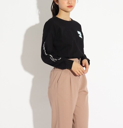 新品 PINK-latte メッセージ入りカジュアルロンT ブラック(019) 15(150cm) 定価1320円拍卖