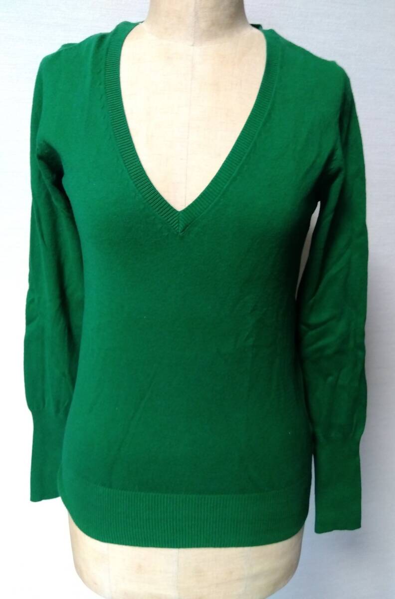 美品◆ZARA KNIT 緑色 Vネック長袖セーター Mサイズ◆ザラ ニット拍卖