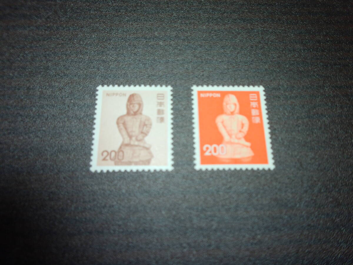 普通切手 200円 2種色違い 第4次ローマ字入り 極美品 カタログ値1100円拍卖