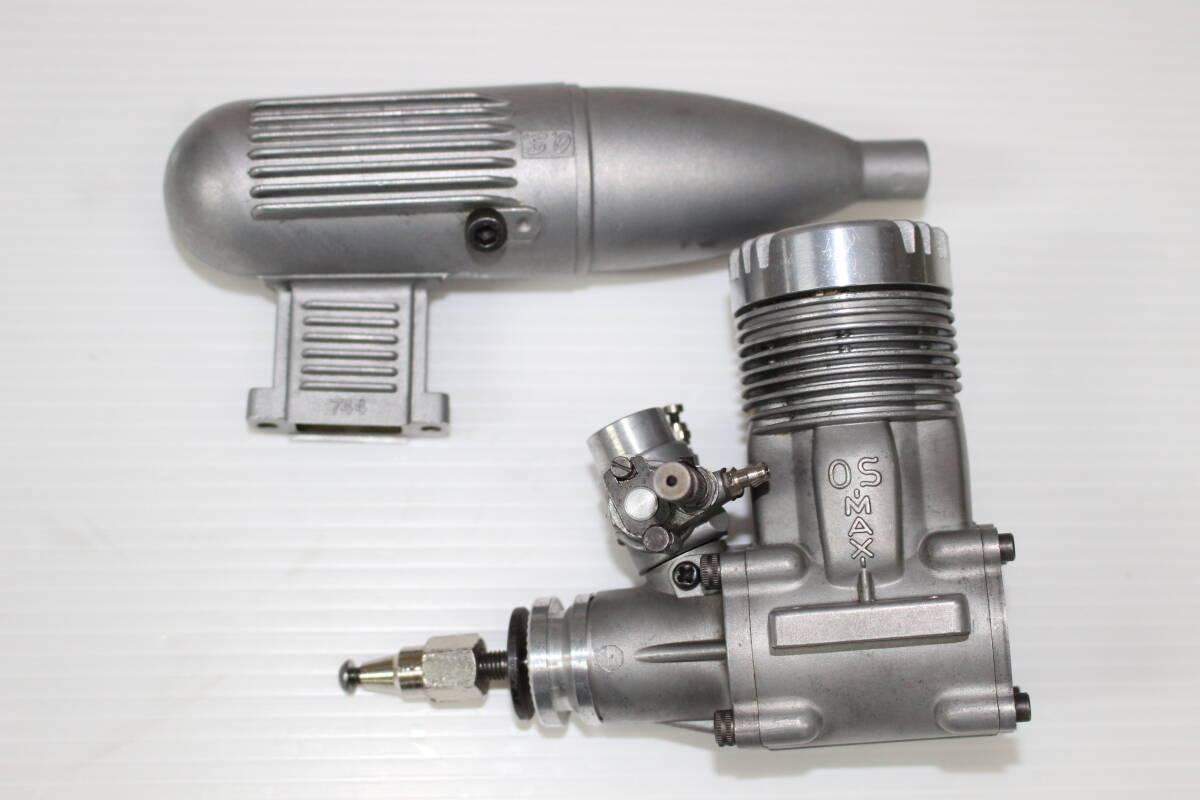 (OS)MAX 60SR エンジン<マフラー付き>拍卖