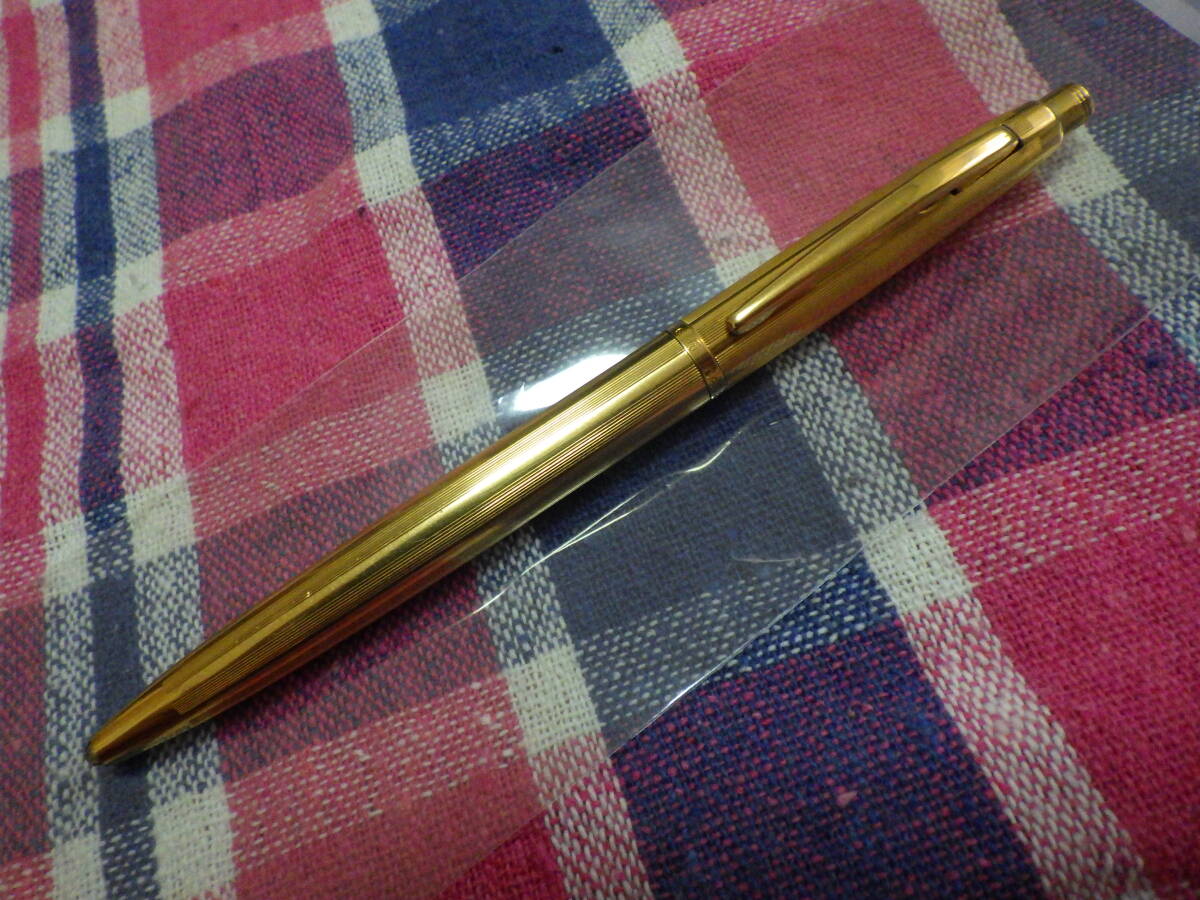 Caran d’Ache Classic Line Plaqu Or G(クラシックライン 金張り・クリッププッシュ機構付き)拍卖