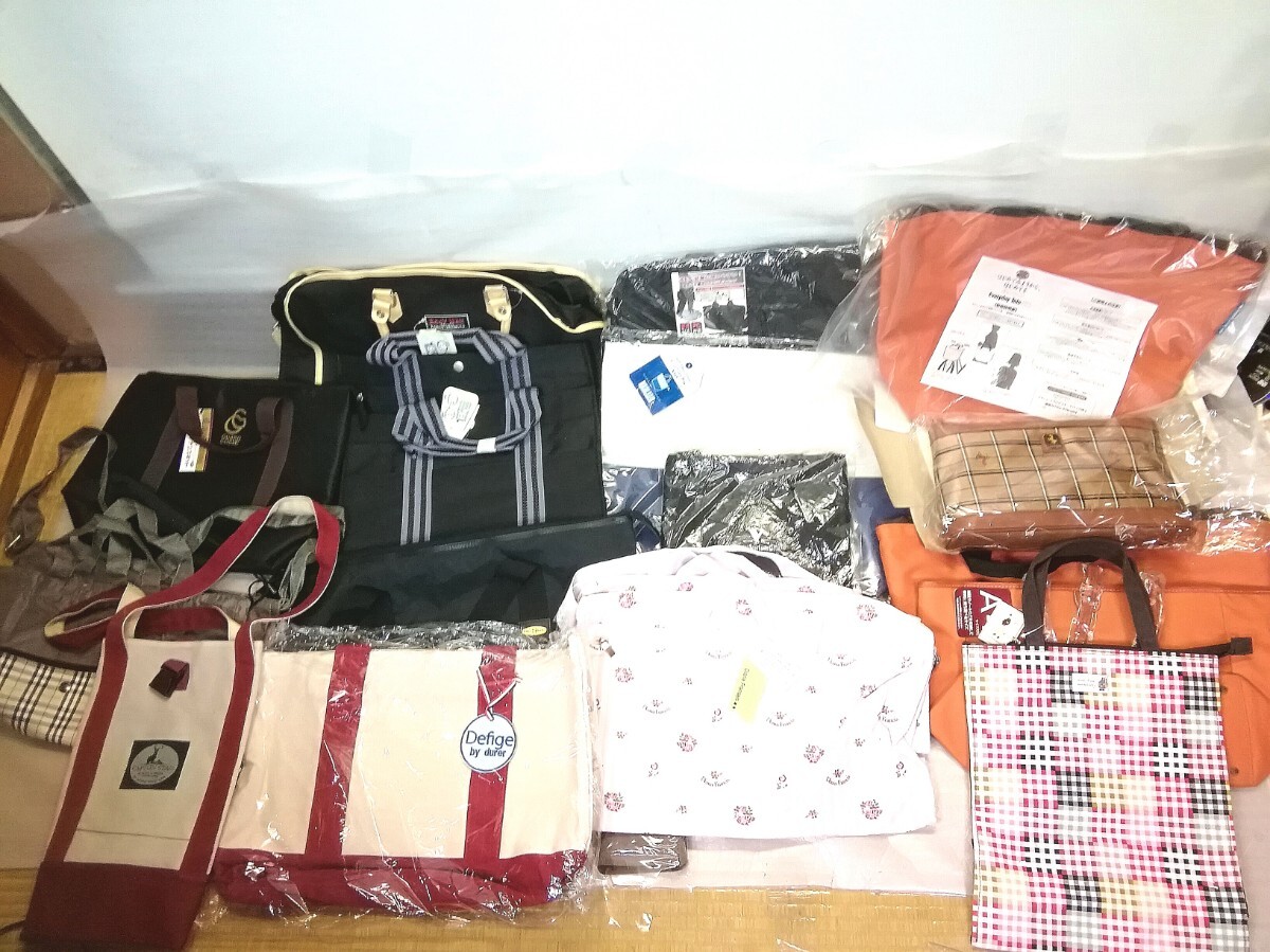 バッグ 色々 大量 まとめて トートバッグ/エコバッグ/ビジネスバッグ/その他 ほとんど未使用+中古品 (AC)拍卖