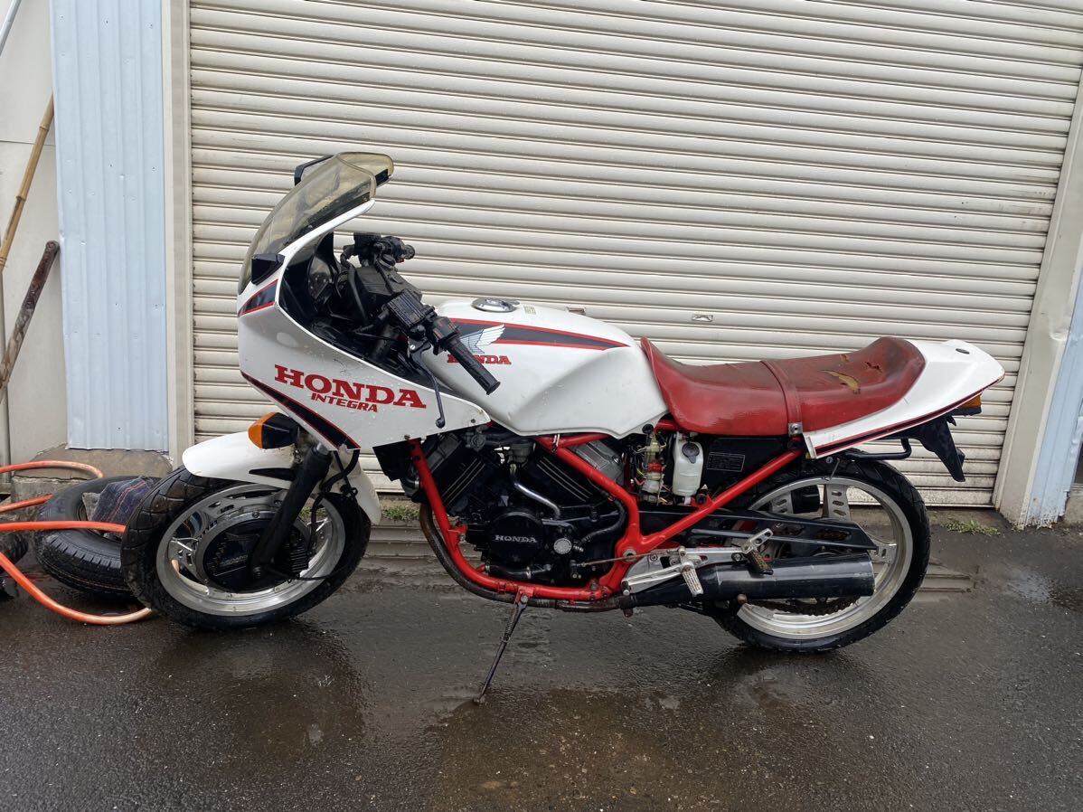 落札者連絡ない再出品 青森十和田市 HONDA INTEGRA MC08 インテグラ ホンダ 鍵なし 書類ないエンジン廻りない 部品取り 拍卖