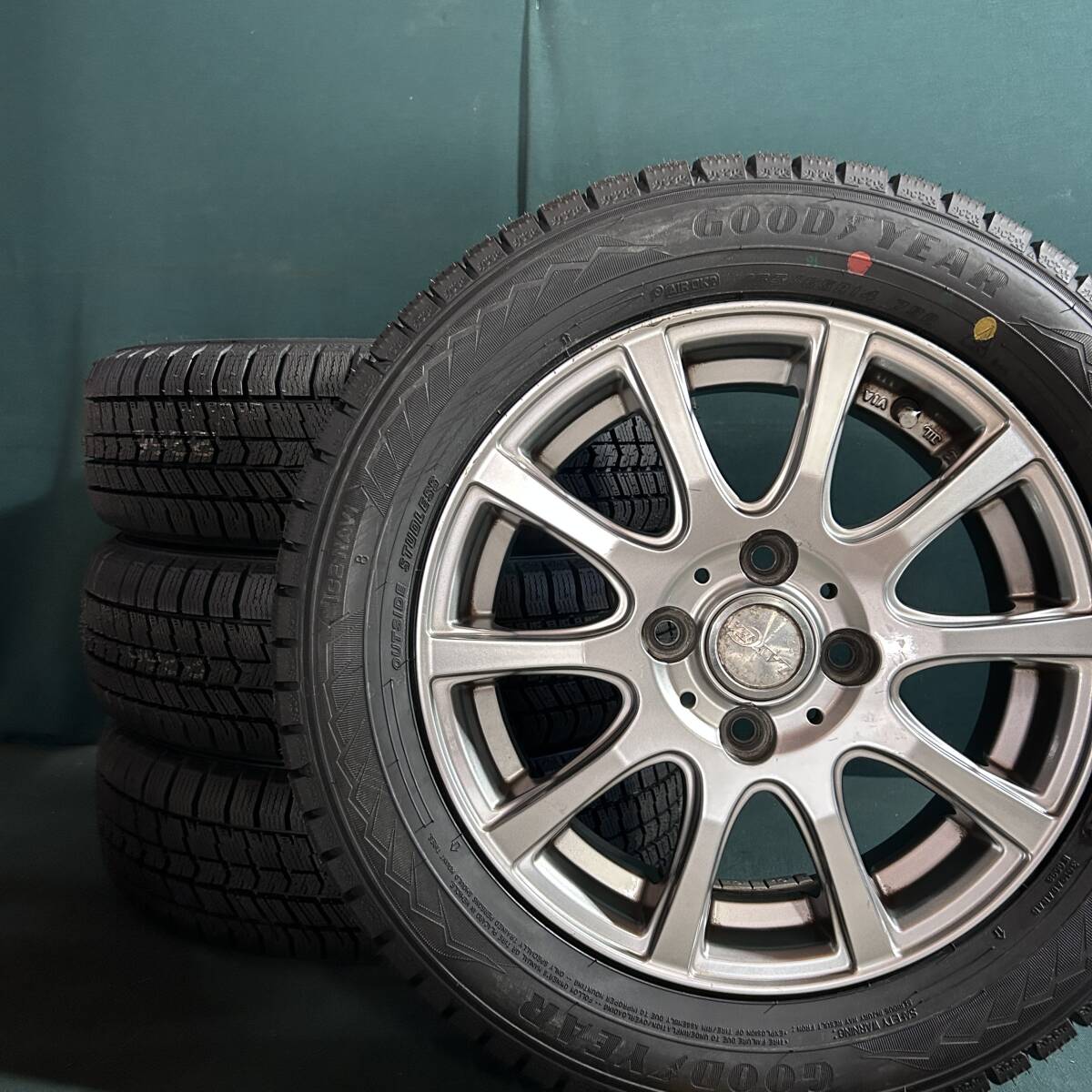 新品★ 美品★  2022年製★165/65R14 グッドイヤー ICENAVI8 スタッドレス 4本セット 4.5J +45 拍卖
