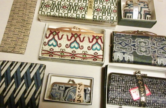 《アイヌ民族》★アイヌ柄・財布、コインパース8点★新品★北海道アイヌ 伝統工芸★文様・アイウシ、モレウ★稀少★現品のみ★ ATJ-48拍卖