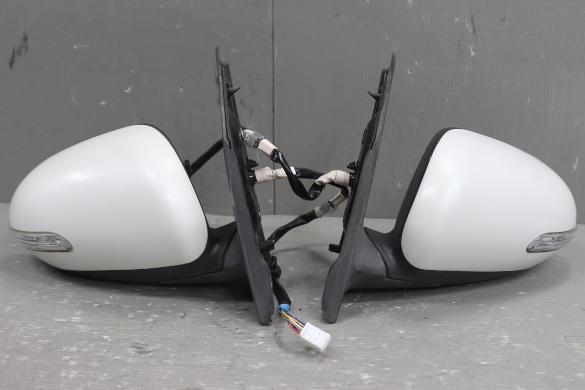 ダイハツ ミラ (L275S) 純正 ドアミラー 左右セット ウィンカー 電格 8ピン W24 R720 パールホワイト3 サイドミラー p057241拍卖