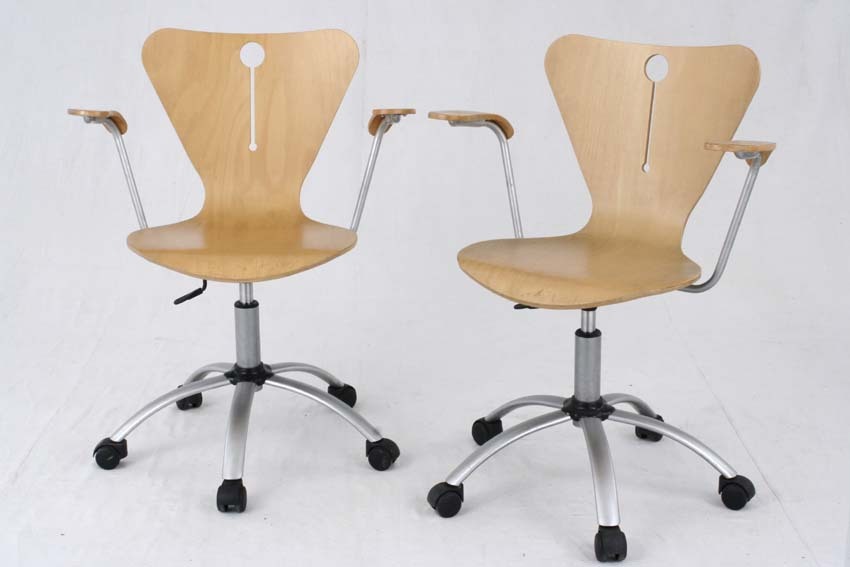 125-376.377@128ANオフィースチェアー2点セット拍卖