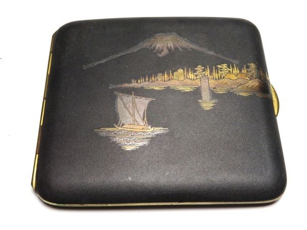 【11581】明治期 鉄地 金銀象嵌 富士山図 シガレットケース(初品・買取品)拍卖