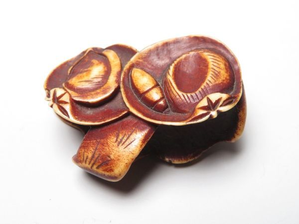 【11830】明治期 堤物 鹿角 貝 根付(初品・買取品)拍卖
