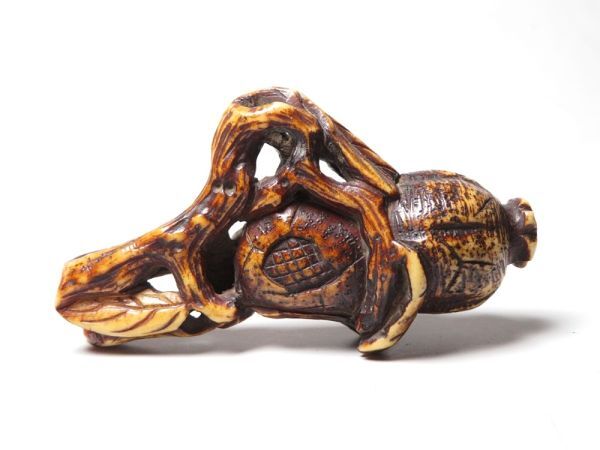 【11839】明治期 堤物 鹿角 ザクロ 根付(初品・買取品)拍卖