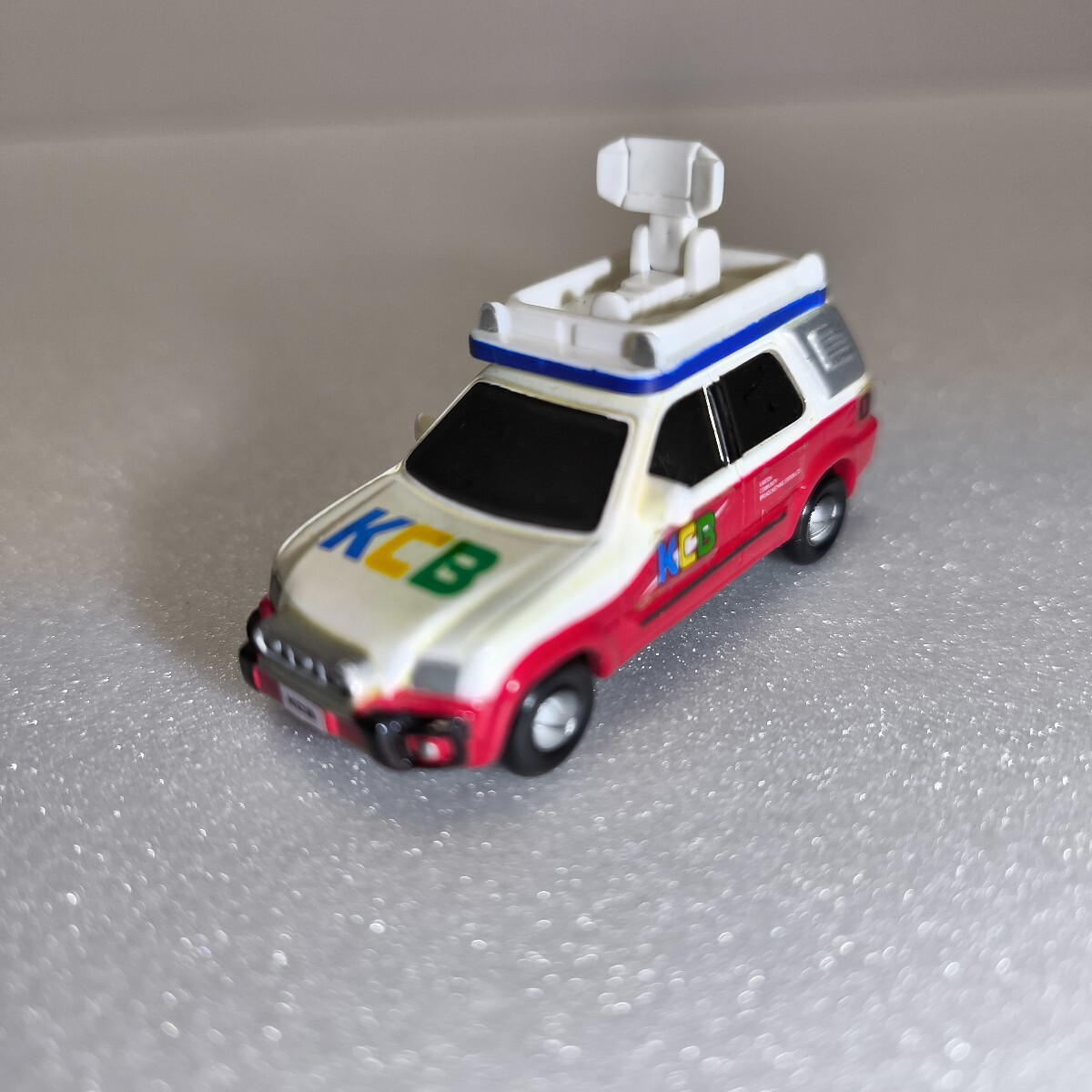 ウルトラマンガイア ミニカー KCB 中継車 リレイラー拍卖