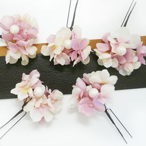 髪飾り 花 紫陽花cp玉付 クリームピンク 結婚式 振袖 成人式 卒業式 袴 着物 浴衣 ウェディング拍卖