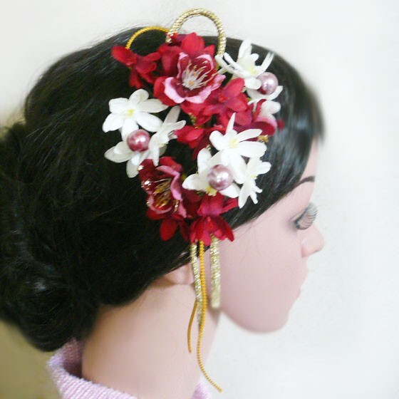 髪飾り 花 小花乱舞紐付 赤 成人式 振袖 結婚式 卒業式 袴 和装 菊(1)(2)拍卖