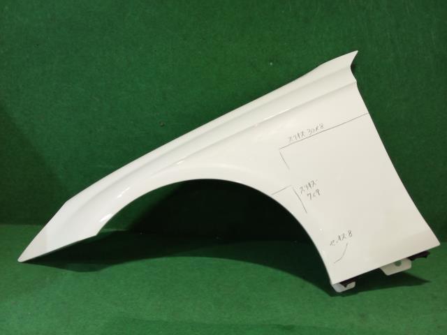 ベンツ CLSクラス DBA-219356C 左 フェンダー 650拍卖