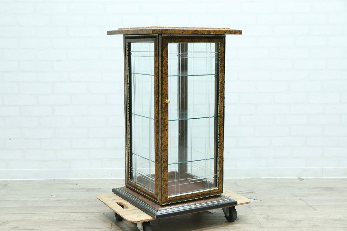 ■【I0891】★イタリア製★飾り棚★コレクションケース★4面ガラス★大理石天板★キャビネット★花台★飾り台★ガラス棚★拍卖