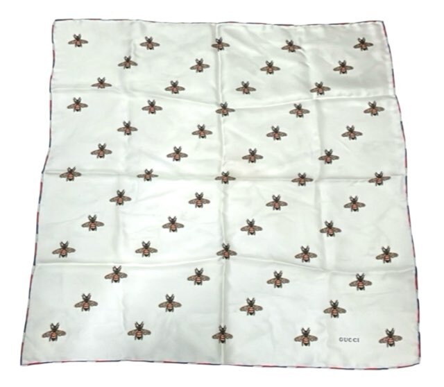 グッチ スカーフ ミニ ハンカチ BEE ビー プリント シルク ホワイト 蜂 BEE メンズ レディース GUCCI 【中古】拍卖