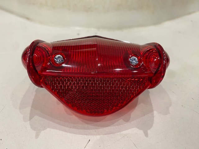 ワイパックスタイルテールランプ拍卖
