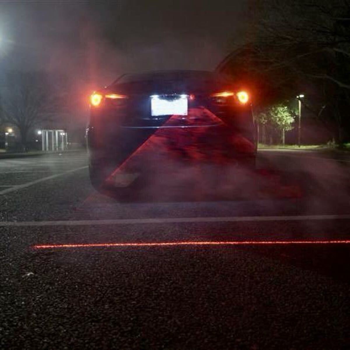 普通車/軽自動車用 レーザーフォグライト レッド 防水/角度自由自在 BMW/アウディ/ベンツ/VW/レクサス/トヨタ/日産/ホンダ/スバル/マツダ等拍卖