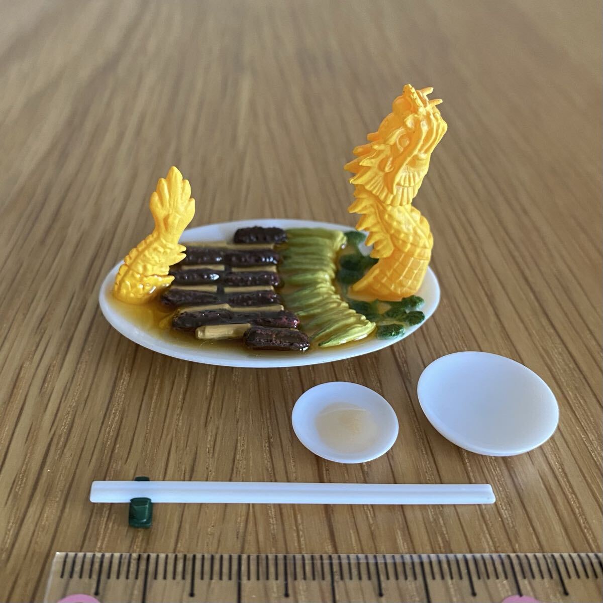 満漢全席 中国宮廷料理フィギュアコレクション 葱焼海参<焼きネギとナマコの醤油煮> 海洋堂 ミニチュア 食品サンプル 中華拍卖