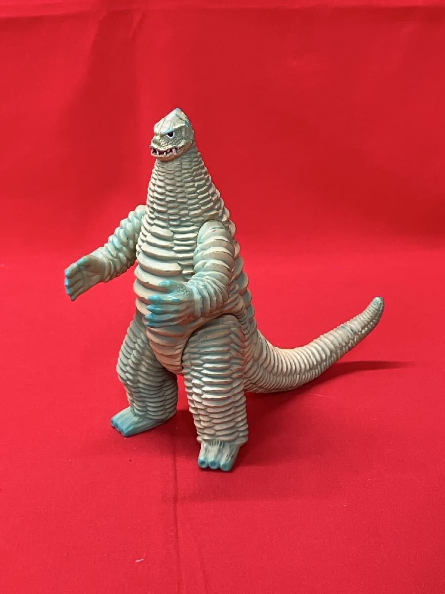 ★☆フィギュア どくろ怪獣 レッドキング バンダイ ソフビ 17cm 2000 76728 (60☆★拍卖