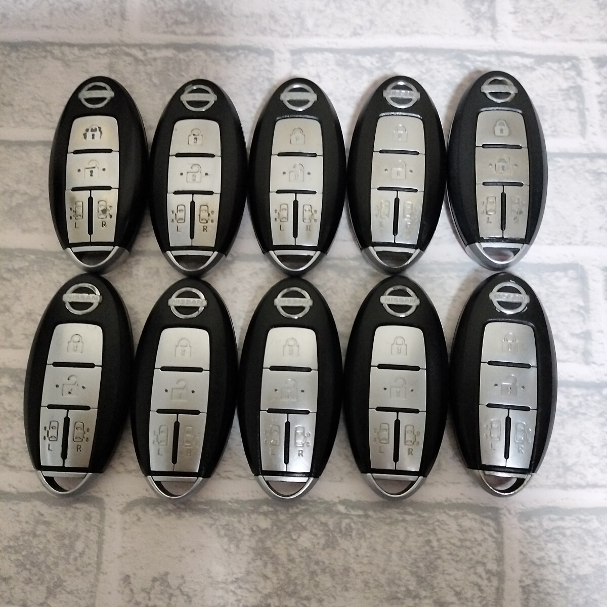 ☆送料無料/10個セット/日産純正/4ボタン/E51/C25/エルグランド/セレナ他/キーレス/スマートキー☆B2508-13拍卖