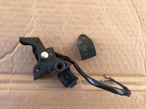 ホンダ ディオ 純正 左 ブレーキレバーホルダー DIO AF18 ブレーキホルダー ブレーキスイッチ拍卖