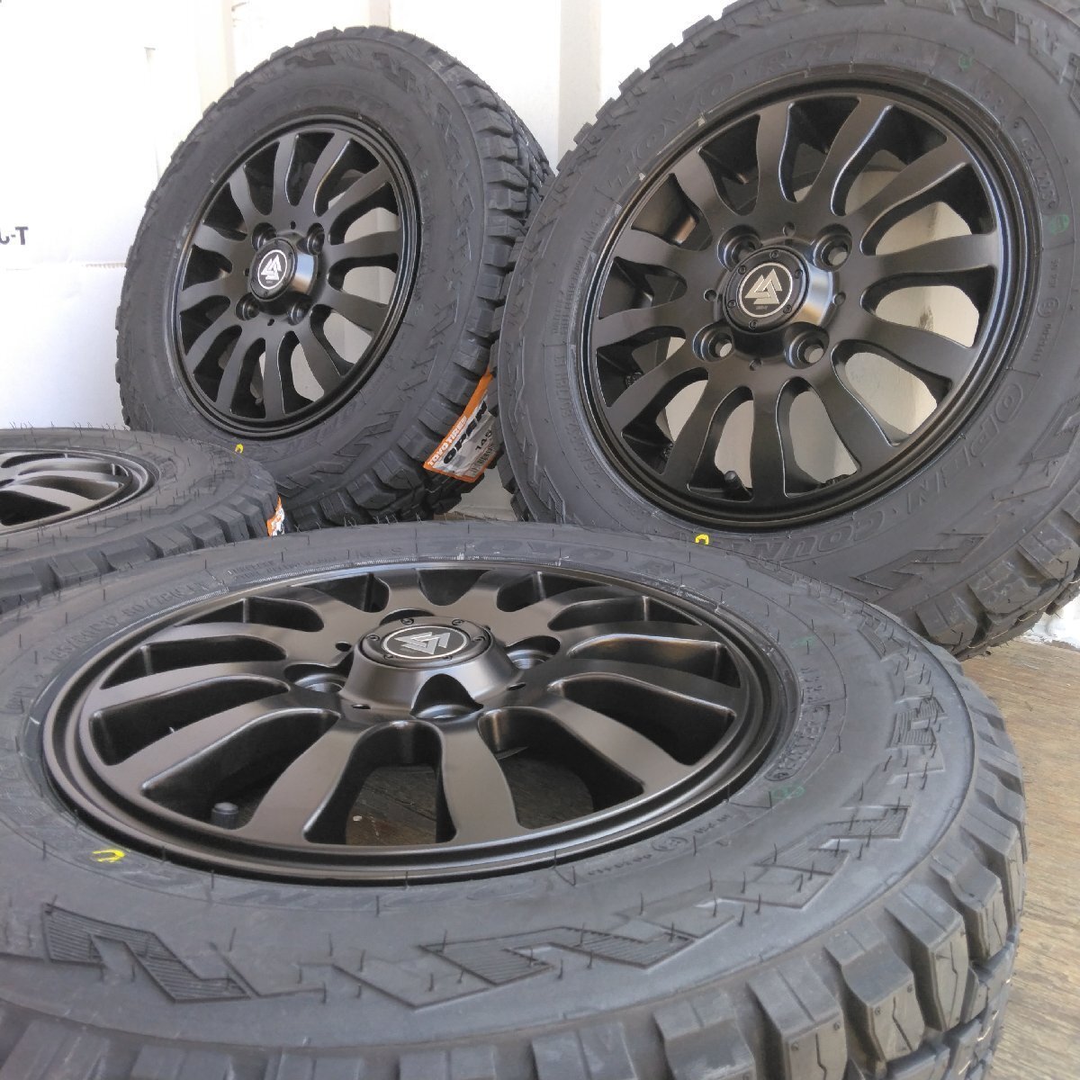 軽自動車 N-VAN タイヤホイールセット トーヨー オープンカントリーRT 145/80R12 MUD-Xⅱ 12インチ拍卖
