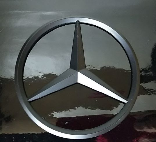 メルセデスベンツ 黒 無光沢 90㎜ リアトランク 3D スターエンブレム A B C E G S CLA CLS GLA GLC GLE SL V拍卖
