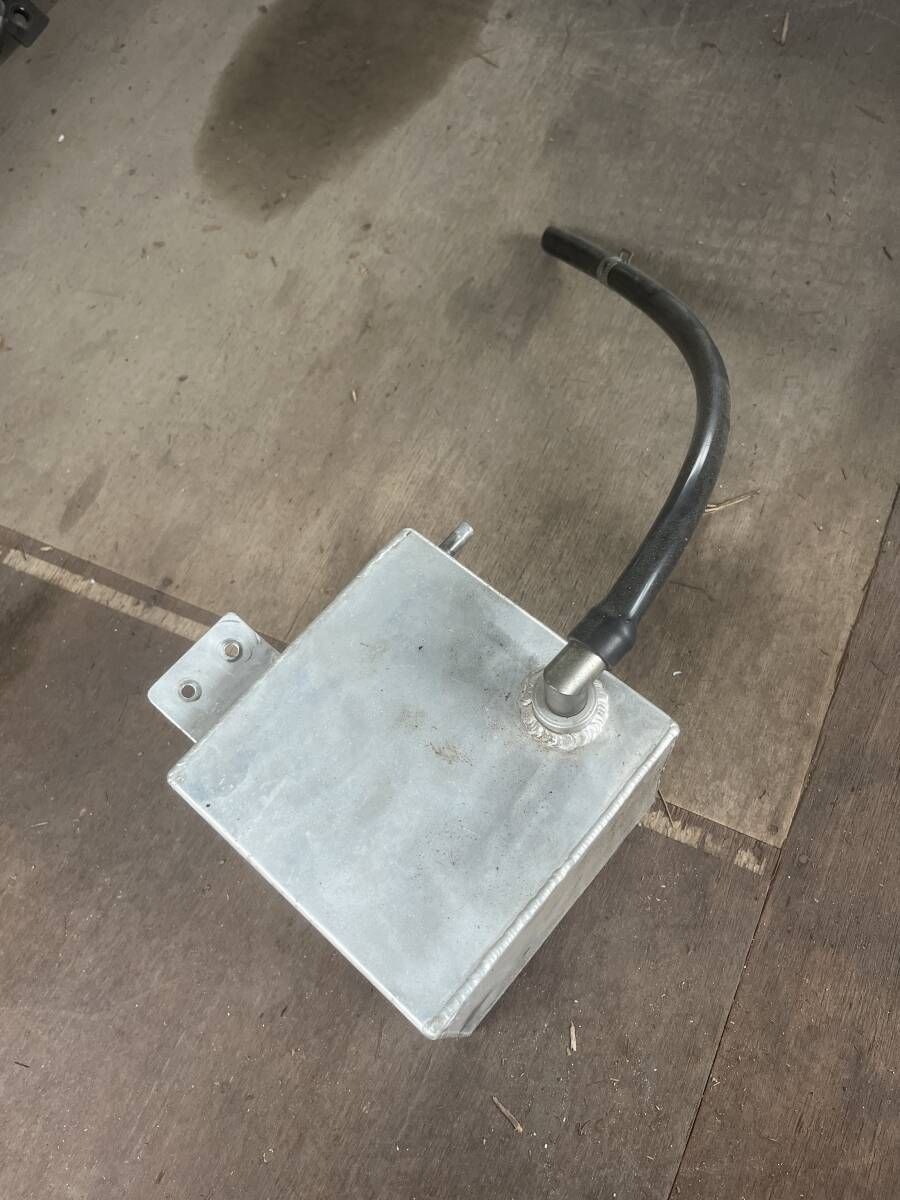 オイルキャッチタンク オンオフ r32 r33 r34 s14 s15 s13 180sx 拍卖