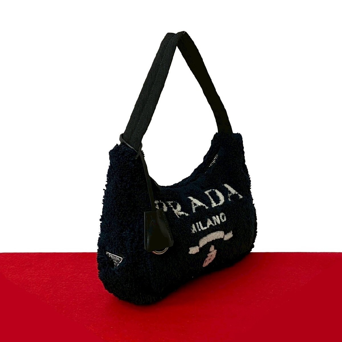 極 美品 PRADA プラダ テリー ミニ Re-Edition 三角ロゴ 金具 パイル ミニ ハンドバッグ ワンショルダーバッグ ポーチ ブラック 65044拍卖