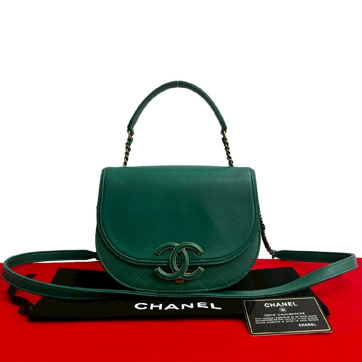 極 美品 袋付 カード シール有 23番台 CHANEL シャネル ココカーブ デカココ カーフ レザー チェーン ショルダーバッグ グリーン 110-3拍卖
