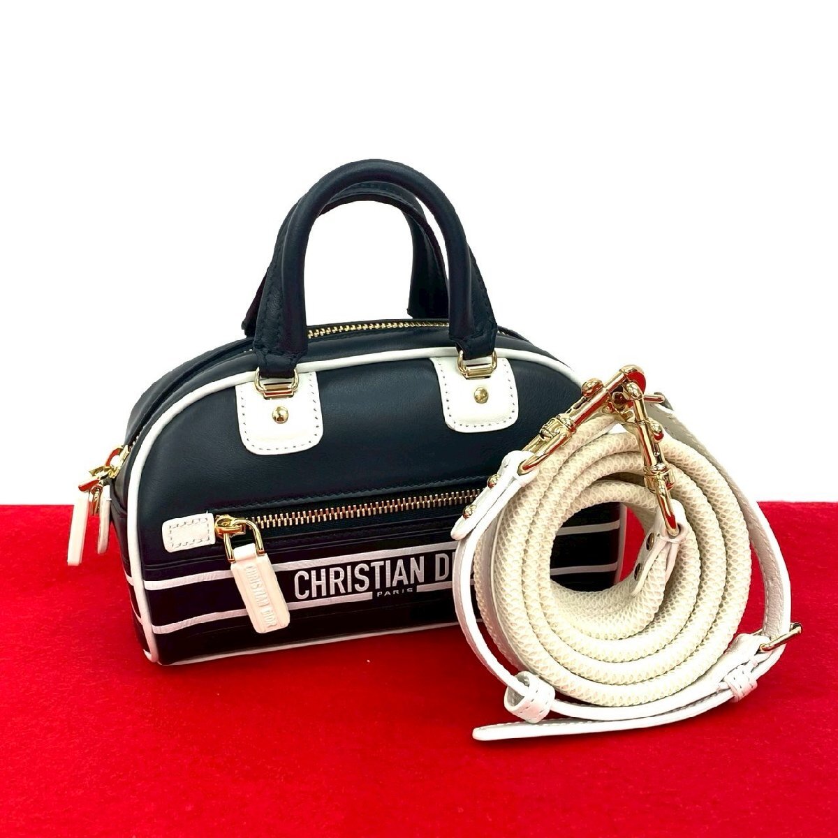 未使用保管品 Christian Dior ディオール ヴァイブ ボウラー バッグ ミニ レザー 本革 2way ハンドバッグ ショルダーバッグ ネイビー86542拍卖