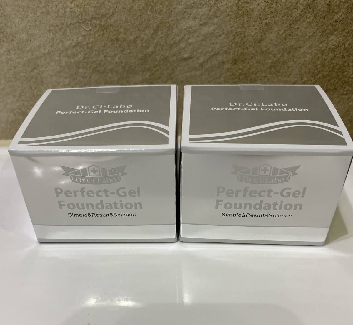 新品 ドクターシーラボ パーフェクトゲルファンデーション 2個 ライト N 30g Dr.Ci:Labo Perfect Gel Foundation 生コラーゲン 拍卖